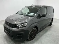 Gebraucht Peugeot Partner Premium 102 PS (75 kW) 2020 Platiniumgrau (metallic) Van / Kleinbus