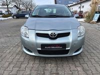 Gebraucht Toyota Auris Team 124 PS (91 kW) 2008 Silber Limousine