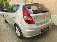 Gebraucht Hyundai i30 Edition+ 109 PS (80 kW) 2009 Silber Limousine