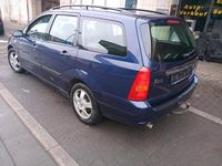 Gebraucht Ford Focus 101 PS (74 kW) 1999 Blau Kombi