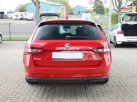 Gebraucht Skoda Superb 150 PS (110 kW) 2020 Rot Kombi
