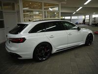 Gebraucht Audi RS4 Competition 450 PS (330 kW) 2024 Gletscherweiß metallic Kombi