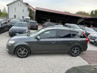 Gebraucht Kia Ceed 128 PS (94 kW) 2011 Silber Kleinwagen