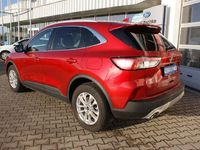 Gebraucht Ford Kuga Titanium 150 PS (110 kW) 2020 Lucidrot metallic (metallic) SUV