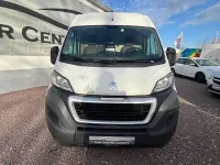 Gebraucht Peugeot Boxer 131 PS (96 kW) 2017 Weiß Van