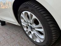 Gebraucht Ford Ka Titanium 69 PS (50 kW) 2009 Kleinwagen