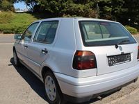 Gebraucht VW Golf III 75 PS (55 kW) 1997 Silber Limousine