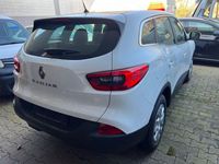 Gebraucht Renault Kadjar Life 140 PS (102 kW) 2019 Weiß SUV