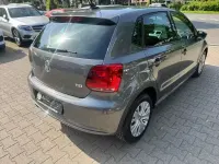 Gebraucht VW Polo Life 90 PS (66 kW) 2014 Grau Kombi