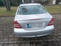 Gebraucht Mercedes C220 150 PS (110 kW) 2005 Grau Limousine
