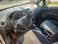 Gebraucht Opel Corsa Edition 85 PS (62 kW) 2009 Andere farben Kleinwagen