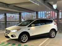 Gebraucht Ford Kuga 180 PS (132 kW) 2017 Weiß SUV