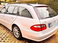 Gebraucht Mercedes E200 184 PS (135 kW) 2008 Silber Kombi