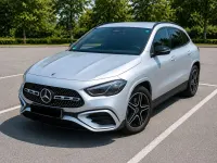 Gebraucht Mercedes GLA200 AMG line 163 PS (119 kW) 2024 Silber SUV