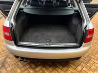 Gebraucht Audi A6 170 PS (125 kW) 2001 Silber Kombi