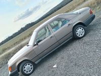 Gebraucht Mercedes 200 75 PS (55 kW) 1989 Braun Limousine