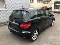 Gebraucht Mercedes B170 116 PS (85 kW) 2009 Schwarz Van / Kleinbus
