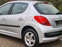 gebraucht Peugeot 207 Benziner