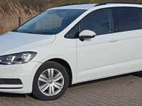 Gebraucht VW Touran Trendline 116 PS (85 kW) 2016 Weiß Van / Kleinbus