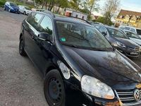 Gebraucht VW Golf VI Comfortline 122 PS (89 kW) 2009 Deep black perleffekt Kleinwagen