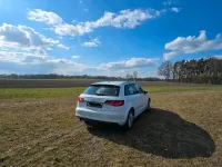 Gebraucht Audi A3 105 PS (77 kW) 2013 Weiß Limousine