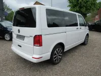 Gebraucht VW Multivan Trendline 110 PS (80 kW) 2021 Weiß Van / Kleinbus