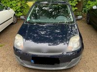 Gebraucht Ford Fiesta 60 PS (44 kW) 2006 Blau Kleinwagen