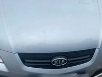 Gebraucht Kia Rio 91 PS (66 kW) 2007 Silber Kleinwagen