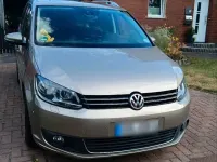 Gebraucht VW Touran Cup 140 PS (102 kW) 2014 Van / Kleinbus