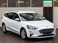 Gebraucht Ford Focus Cool & Connect 120 PS (88 kW) 2020 Weiß Limousine