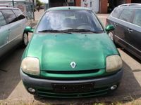 Gebraucht Renault Clio II 90 PS (66 kW) 1999 Grün Kleinwagen