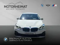 Gebraucht BMW 225 Active Tourer Advantage 224 PS (164 kW) 2019 Weiß Van / Kleinbus