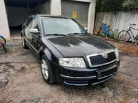 Gebraucht Skoda Superb 131 PS (96 kW) 2005 Schwarz Limousine