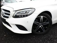 Gebraucht Mercedes C200 Avantgarde 184 PS (135 kW) 2020 Polar white polar white Limousine