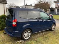Gebraucht Ford Tourneo Courier Titanium 101 PS (74 kW) 2017 Blau Van / Kleinbus