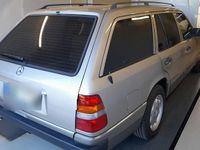 Gebraucht Mercedes 300 147 PS (108 kW) 1990 Beige Kombi