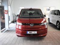 Gebraucht VW Multivan 136 PS (100 kW) 2025 Rot Van