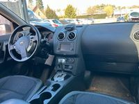 Gebraucht Nissan Qashqai 141 PS (103 kW) 2013 Grau SUV