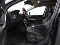 Gebraucht Volvo XC60 Summum 215 PS (158 kW) 2012 Grau SUV