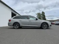 Gebraucht Skoda Superb SportLine 200 PS (147 kW) 2022 Steelgrau Kombi