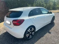 Gebraucht Mercedes A180 Style 122 PS (89 kW) 2016 Weiß Kleinwagen