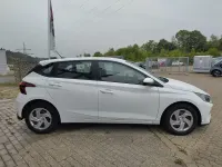 Gebraucht Hyundai i20 101 PS (74 kW) 2022 Weiß Kleinwagen