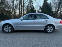 Gebraucht Mercedes E200 163 PS (119 kW) 2004 Silber Limousine