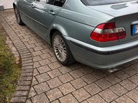 Gebraucht BMW 320 170 PS (125 kW) 2001 Grün Limousine