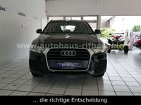 gebraucht Audi Q3 2.0 TDI Xenon/Sport-Fahrwerk S line/PDC v+h