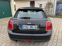 Gebraucht Mini ONE Pepper 102 PS (75 kW) 2017 Schwarz Kleinwagen