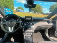Gebraucht Mercedes A180 122 PS (89 kW) 2014 Schwarz Kleinwagen
