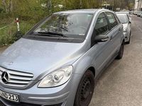 Gebraucht Mercedes B200 136 PS (100 kW) 2006 Van / Kleinbus