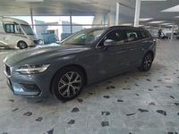 gebraucht Volvo V60 Kombi Core B4 Benzin Mild-Hybrid EU6d