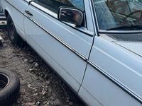 Gebraucht Mercedes 280 185 PS (136 kW) 1984 Weiß Coupé